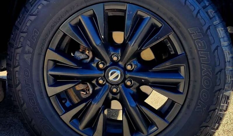 
								2018 Nissan Navara full									