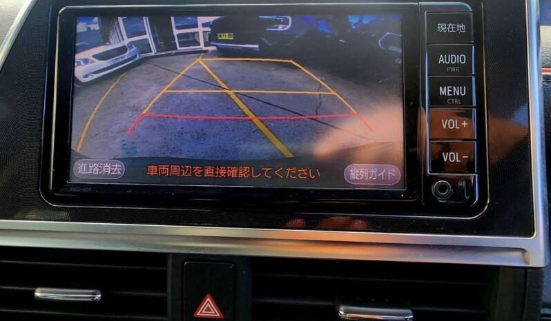 
								2018 Toyota Sienta Hybrid full									
