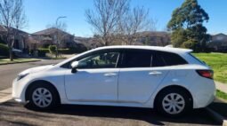 
										Toyota Corolla Touring full									