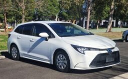 
										Toyota Corolla Touring full									