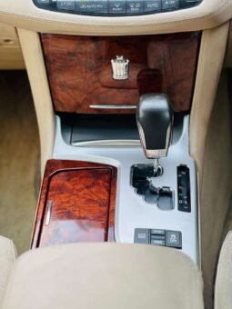 2012 Toyota Crown