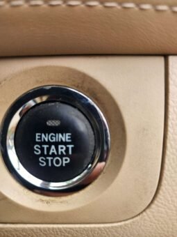 
										2012 Toyota Crown full									