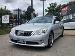 
										2012 Toyota Crown full									