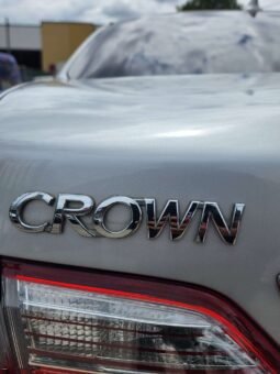 
										2012 Toyota Crown full									
