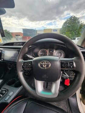 Toyota Hilux turbo wrapped 4×4