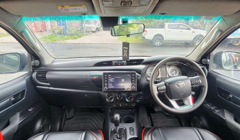 
								Toyota Hilux turbo wrapped 4×4 full									