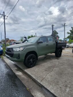 
										Toyota Hilux turbo wrapped 4×4 full									