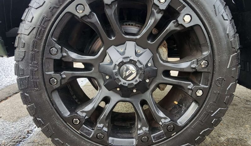 
								Toyota Hilux turbo wrapped 4×4 full									