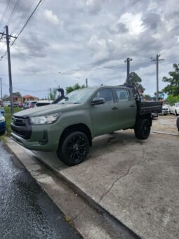 
										Toyota Hilux turbo wrapped 4×4 full									