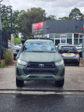Toyota Hilux turbo wrapped 4×4