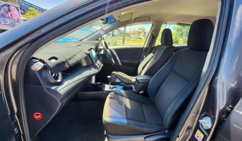 
								2013 Toyota RAV4 full									