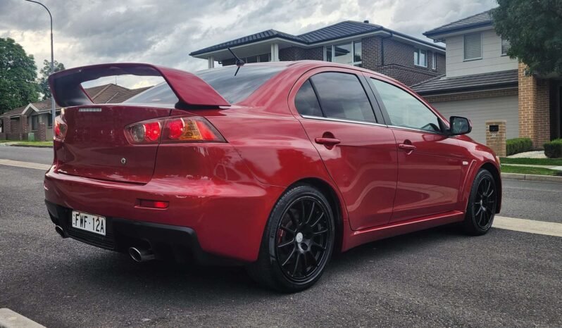 
								Mitsubishi Lancer Evo X full									