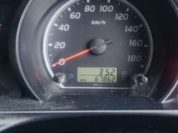 Toyota Hiace 2013