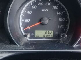 Toyota Hiace 2013