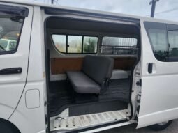 Toyota Hiace 2013