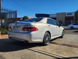 
										2004 Toyota Crown full									