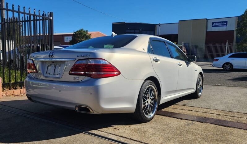
								2004 Toyota Crown full									