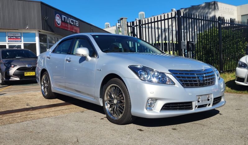 
								2004 Toyota Crown full									