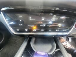 
										2015 Honda Vezel Hybrid full									