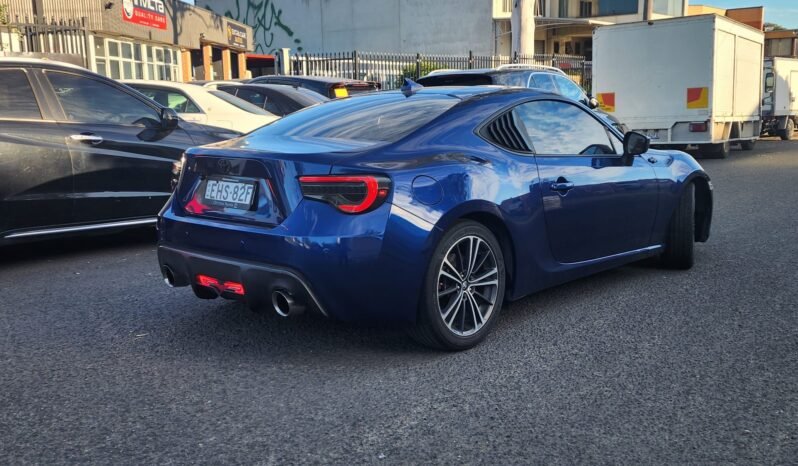 
								2012 Toyota GT86 full									