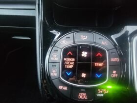 2020 Toyota Noah Hybrid WXB
