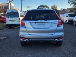 
										2019 Honda Fit Hybrid full									