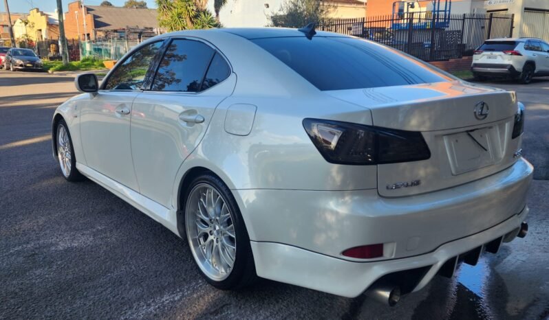 
								2005 Lexus IS350 full									