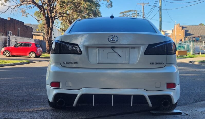 
								2005 Lexus IS350 full									