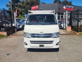 2013 Toyota Hiace Diesel