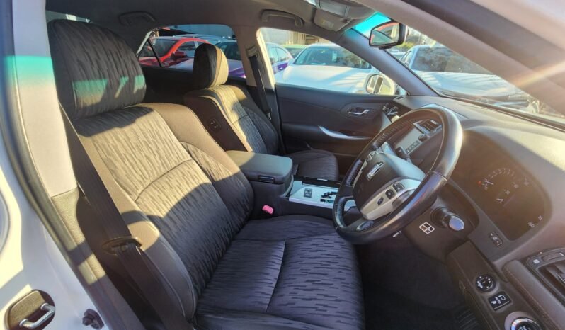 
								2012 Toyota Crown Athlete full									