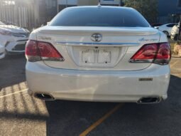 
										2012 Toyota Crown Athlete full									