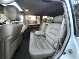 
										2000 Toyota Land Cruiser Cygnus full									