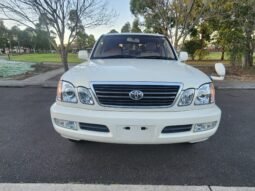 
										2000 Toyota Land Cruiser Cygnus full									