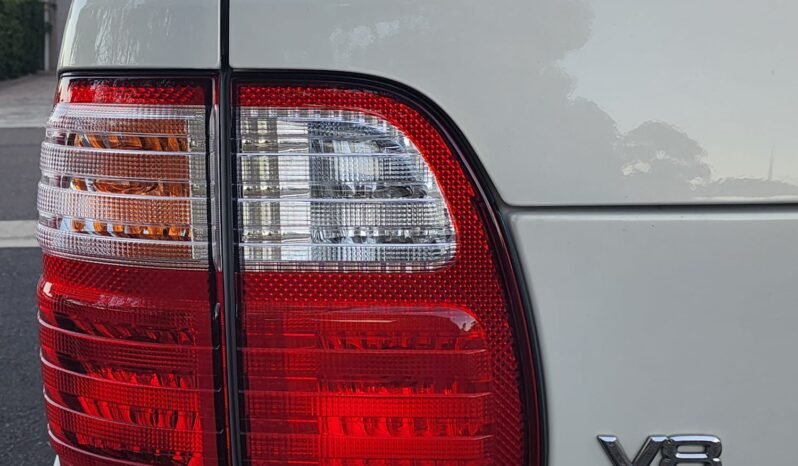 
								2000 Toyota Land Cruiser Cygnus full									