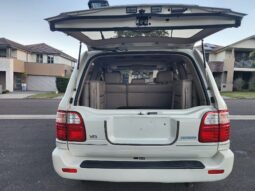 
										2000 Toyota Land Cruiser Cygnus full									