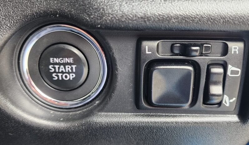 
								2023 Suzuki Jimny full									