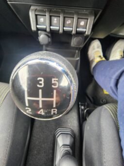 
										2023 Suzuki Jimny full									