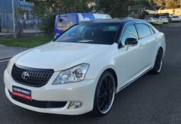 
										2009 Toyota Crown Majesta full									
