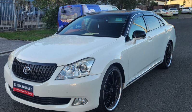 
								2009 Toyota Crown Majesta full									