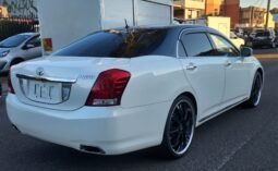 
										2009 Toyota Crown Majesta full									