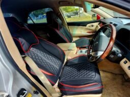 
										2011 Toyota Crown Royal Saloon full									
