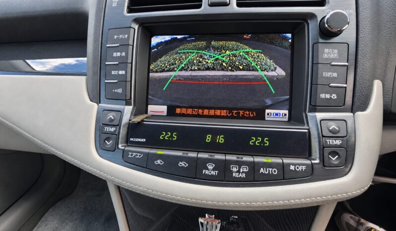 
								2012 toyota crown Hybrid full									