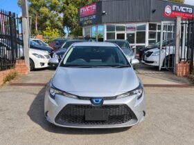 Toyota Corolla Touring  Hybrid