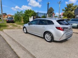 Toyota Corolla Touring  Hybrid